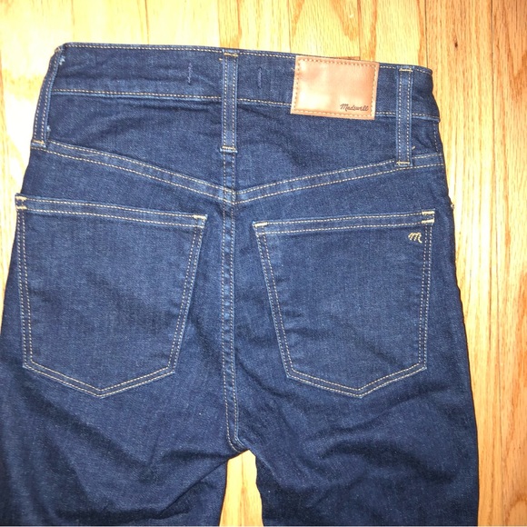 Madewell high-rise dark blue curvy high rise skinny jeans- size 24 - Picture 4 of 11